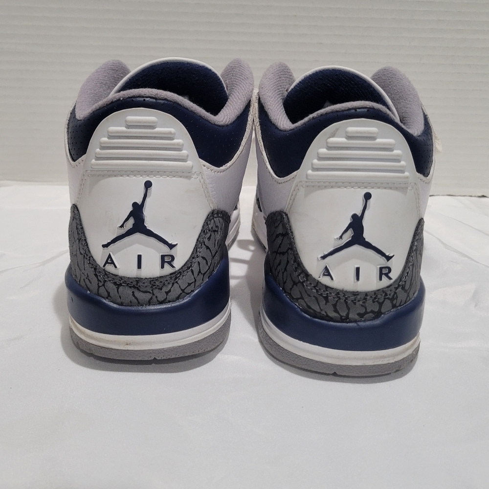 Air Jordan 3 Retro 2023 Midnight Navy 5.5 Youth Sneakers - Picture 9 of 16